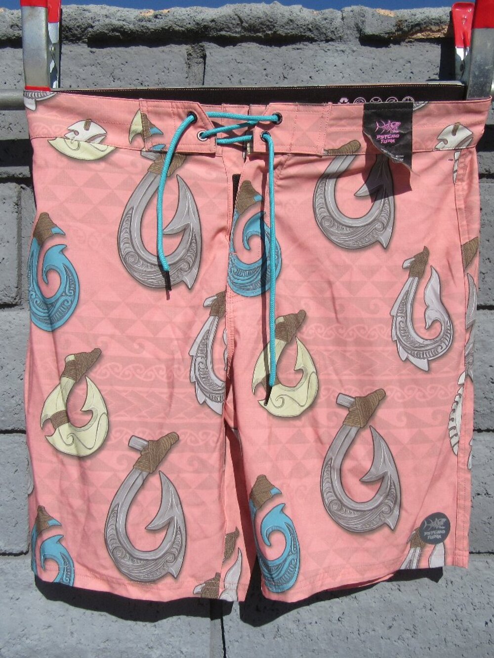 Brand New Psycho Tuna Hawaiian Hooks Swim Trunks Board Shorts Men's Size 34